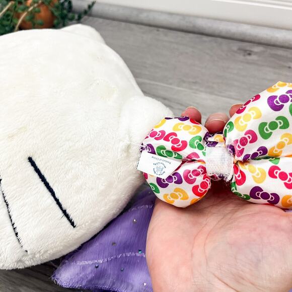 Build A Bear Sanrio Hello Kitty 35th Anniversary Plush Necklace Bow Clothes Shoe - Picture 7 of 16